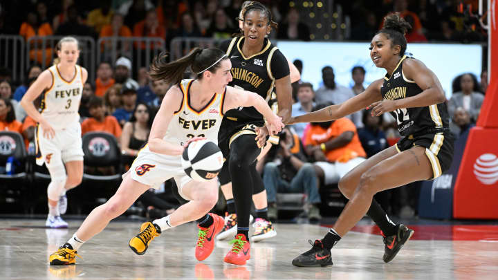 员在他的指 员在他的指